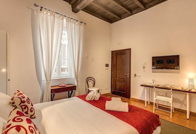 اتاق استاندارد سه نفره, Piccolo Trevi Suites