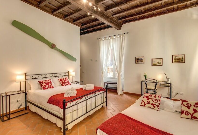 اتاق لوکس چهار تخته, Piccolo Trevi Suites