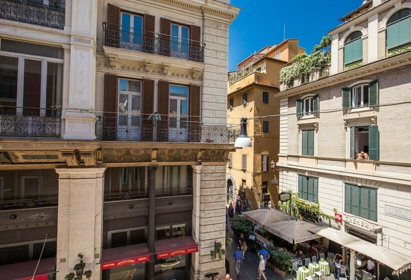 חדר סטנדרט לשלושה, Piccolo Trevi Suites
