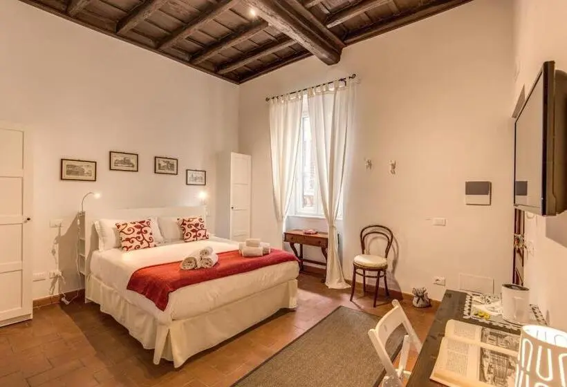 اتاق لوکس سه تخته, Piccolo Trevi Suites