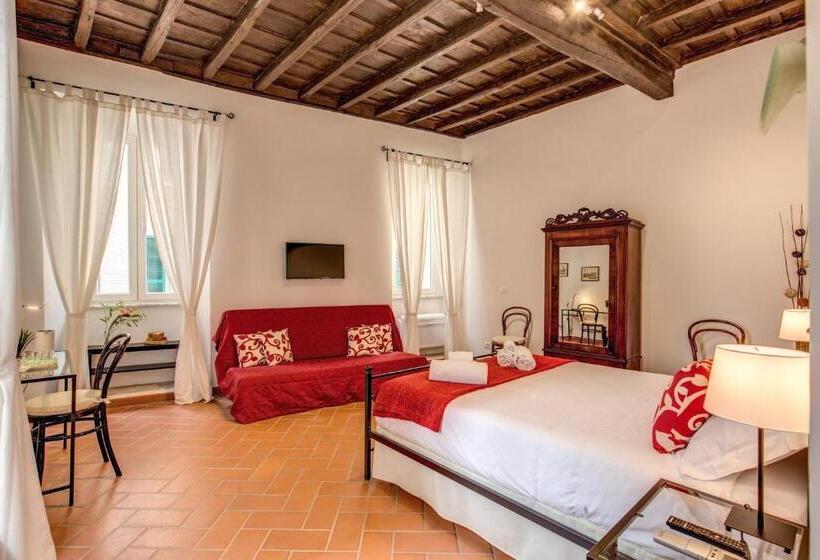 اتاق لوکس چهار تخته, Piccolo Trevi Suites