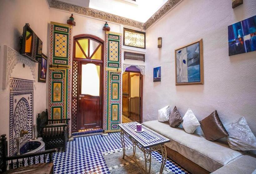 标准间, Riad Skilfo