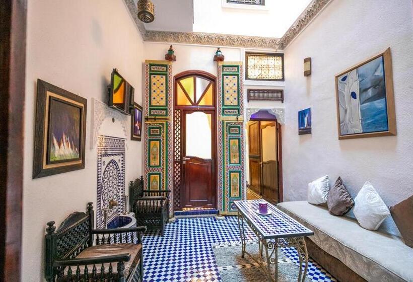 标准间, Riad Skilfo