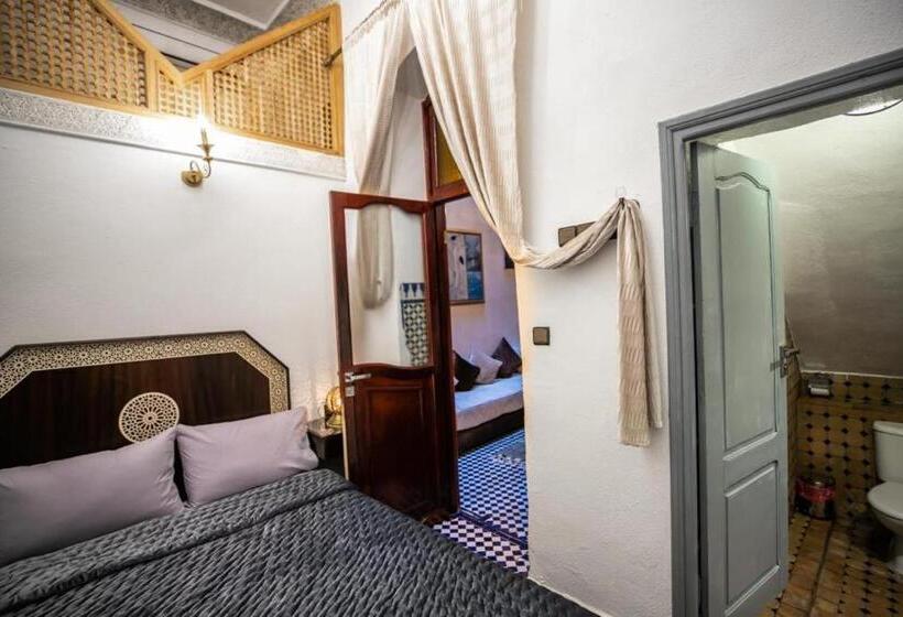 四人豪华间, Riad Skilfo