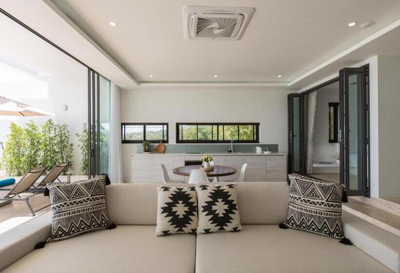 2 Schlafzimmer Penthouse Apartment, Skye Beach Hotel   Koh Samui