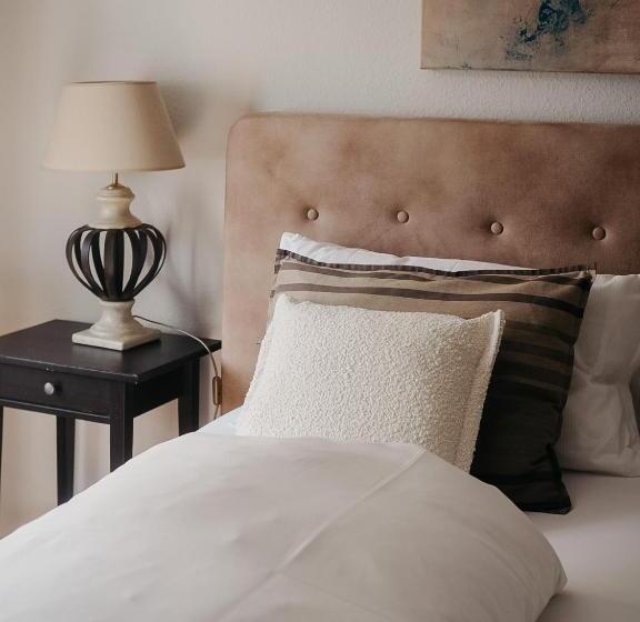 اتاق لوکس, B&b Roudenhaff