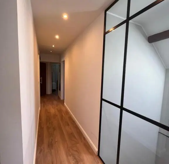 Teraslı 1 Yatak Odalı Daire, B&b Roudenhaff