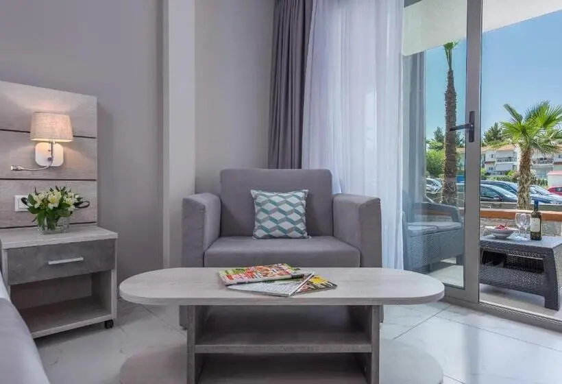 Superior-huone Puutarhanäkymä, Dionysos Hotel & Suites