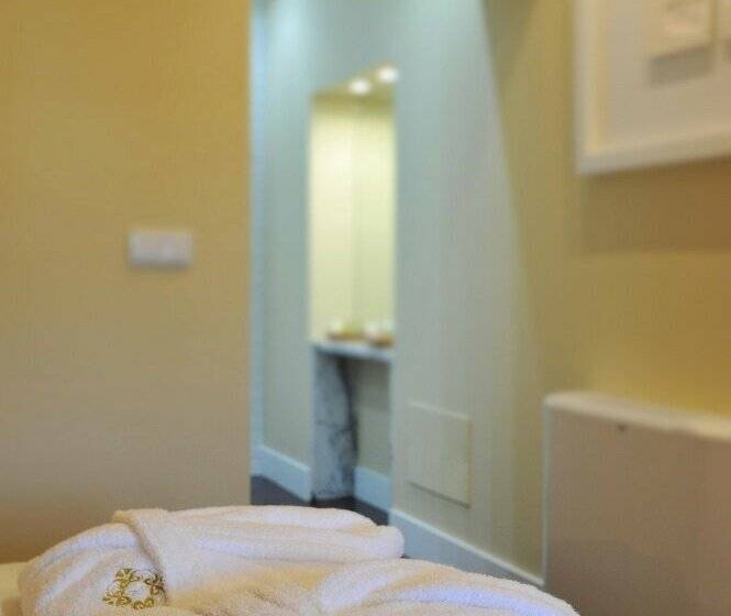 标准间, Fonte Da Foz