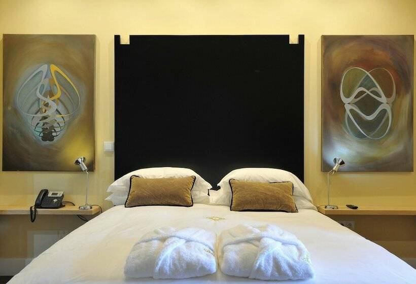 标准间, Fonte Da Foz