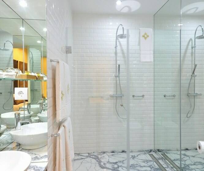 标准间, Fonte Da Foz