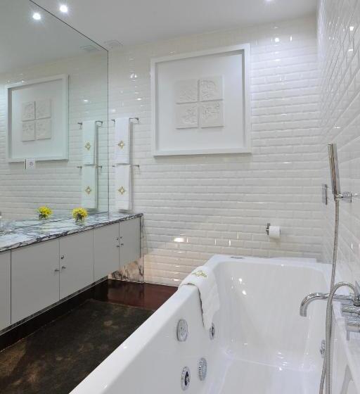 标准间带漩涡浴缸, Fonte Da Foz