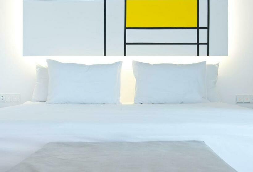 اتاق استاندارد, The Oak