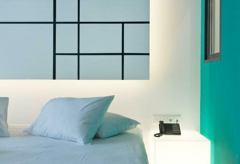 اتاق استاندارد, The Oak