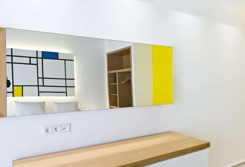 اتاق استاندارد, The Oak