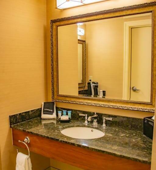 デラックスルーム, Three Rivers Casino Resort