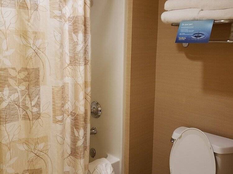 デラックスルーム, Three Rivers Casino Resort