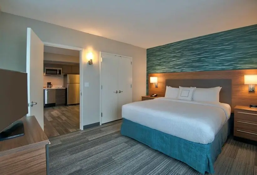 Sviitti, Towneplace Suites By Marriott Miami Airport