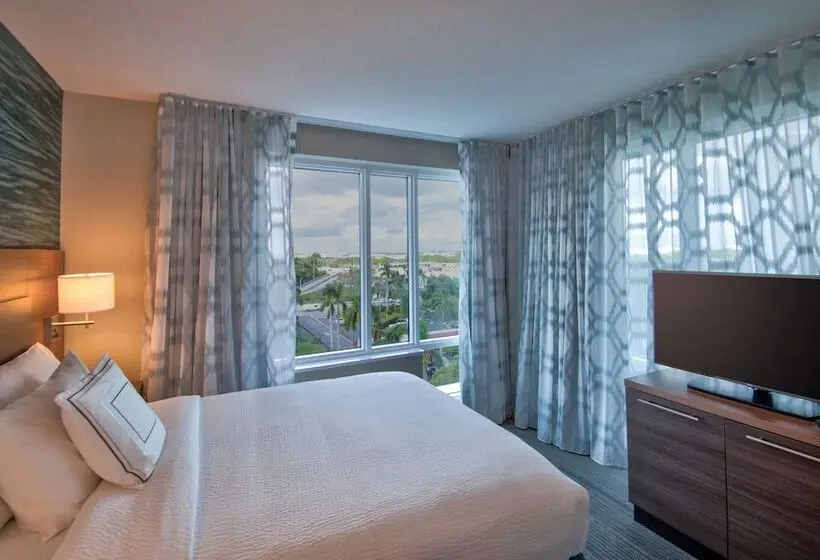 Sviitti 2 Makuuhuonetta, Towneplace Suites By Marriott Miami Airport
