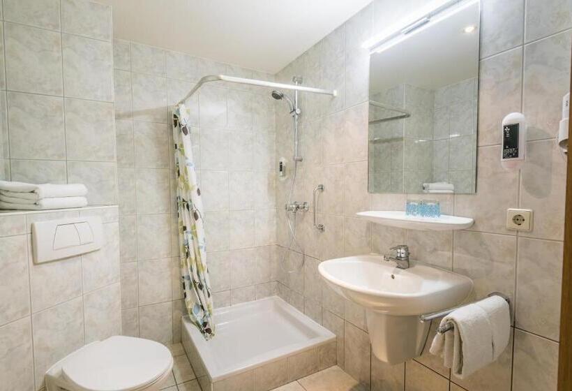 اتاق عادی, Trail Inn Natur & Sport