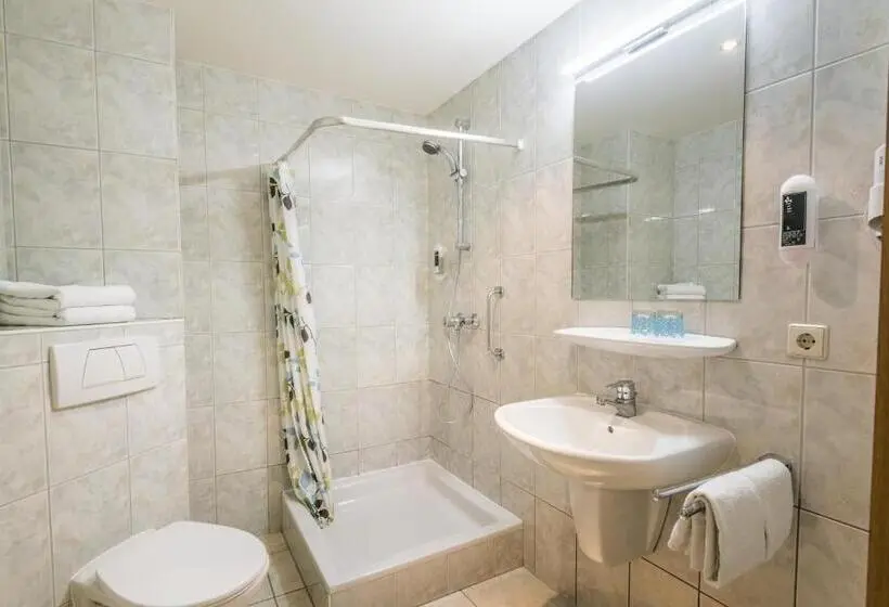 اتاق عادی, Trail Inn Natur & Sport