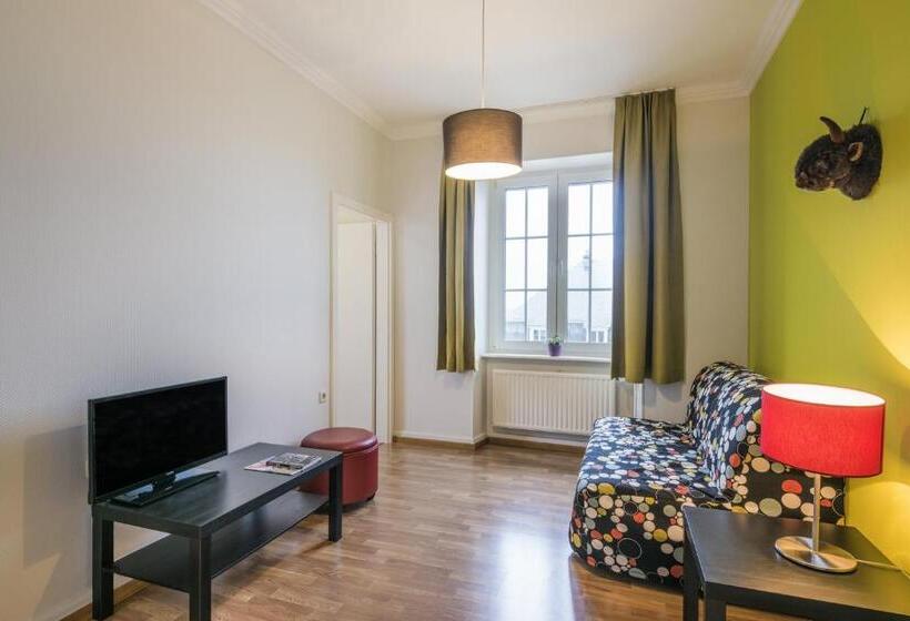 اتاق خانوادگی, Trail Inn Natur & Sport