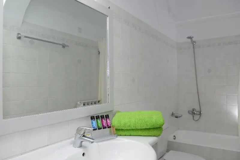 سوئیت جونیور با تخت بزرگ, Villas Playa Samara Beach Front Resort