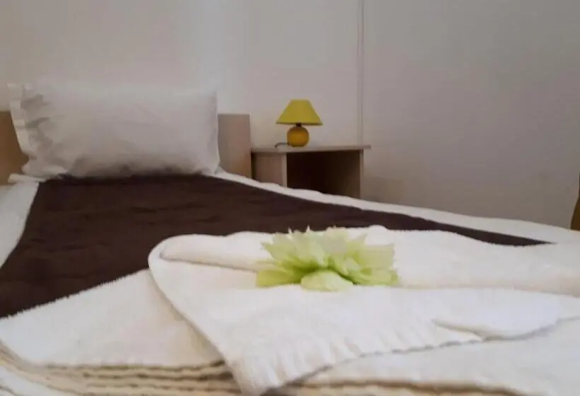 اتاق استاندارد سه نفره, City Comfort Villa