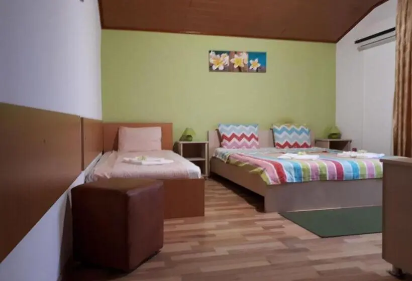 اتاق سوپریور سه تخته, City Comfort Villa