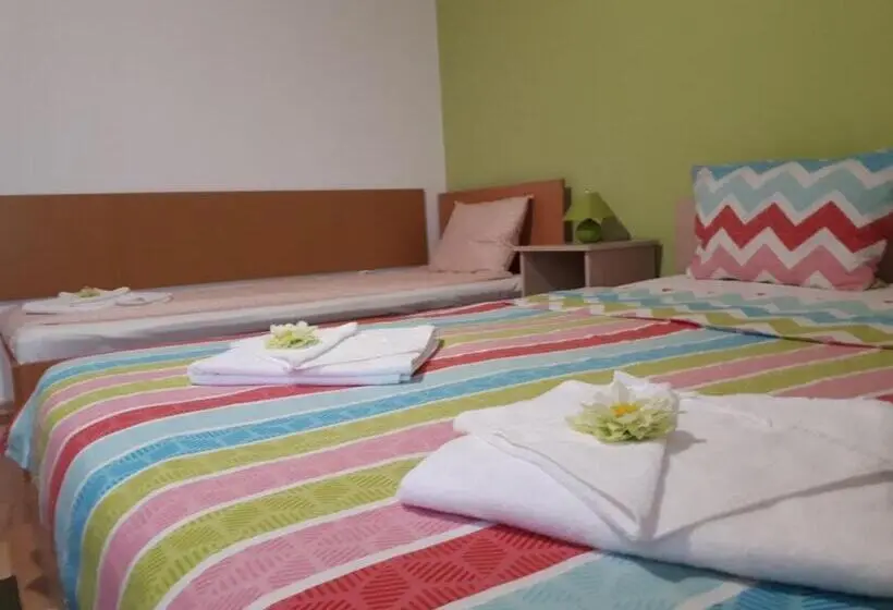 اتاق سوپریور سه تخته, City Comfort Villa