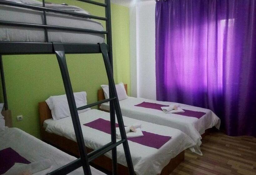 اتاق کلاسیک چهارنفره, City Comfort Villa