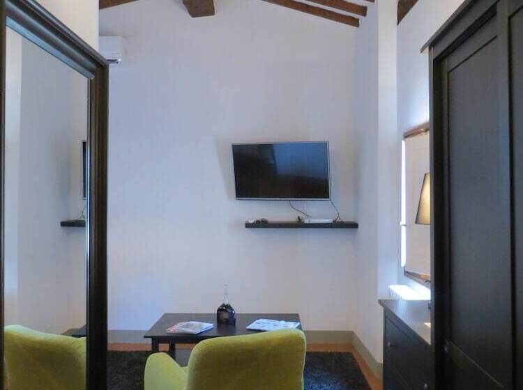 مجموعه ویستا شهر, Toscanelli Residenza D'epoca