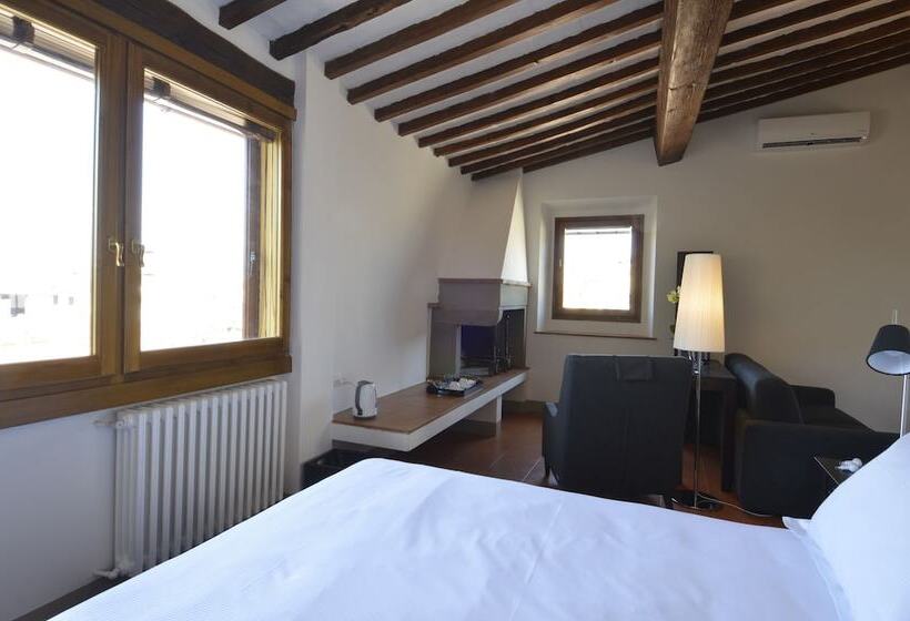 مجموعه ویستا شهر, Toscanelli Residenza D'epoca