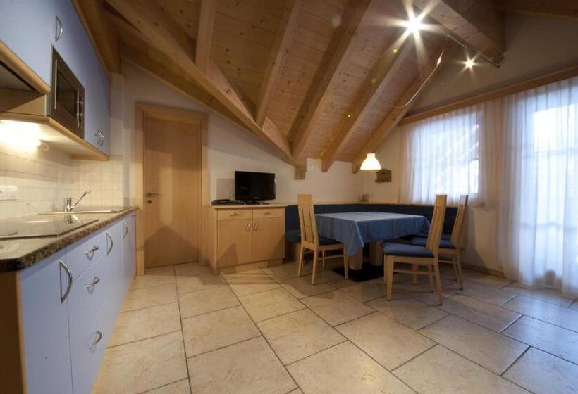 2 Bedrooms Apartment Mountain View, Appartamenti Villa Olympia