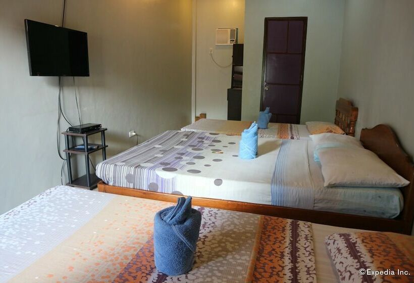 اتاق استاندارد چهار تخته, Uyang Bed And Breakfast