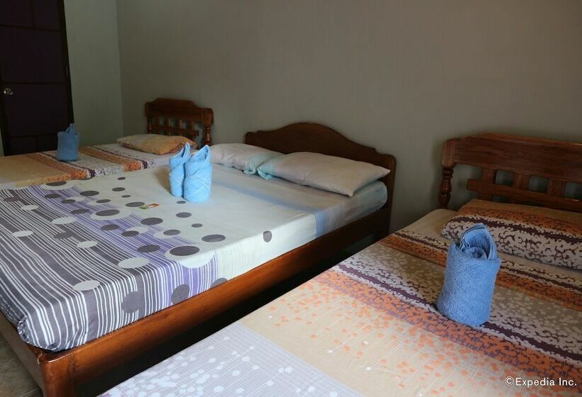 اتاق استاندارد چهار تخته, Uyang Bed And Breakfast