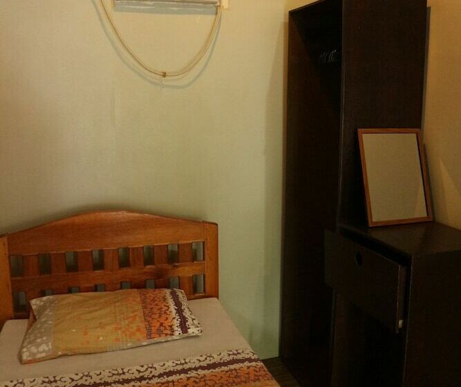 اتاق خانوادگی, Uyang Bed And Breakfast