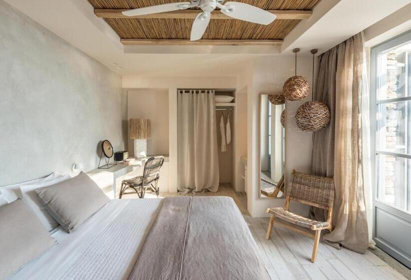 חדר סטנדרט עם מרפסת, Verina Astra