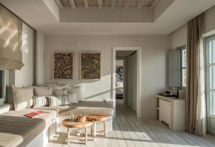 Suite z Basenem, Verina Astra
