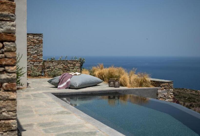 Suite z Basenem, Verina Astra