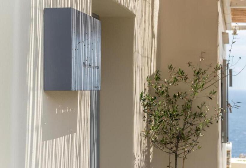 סוויטת סופריור נוף לים, Verina Astra