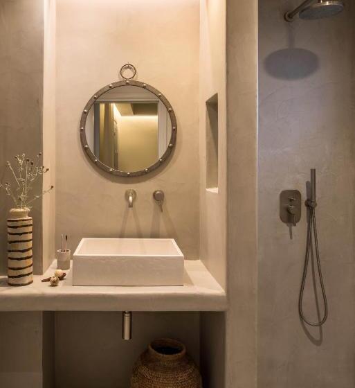 סוויטת סופריור נוף לים, Verina Astra