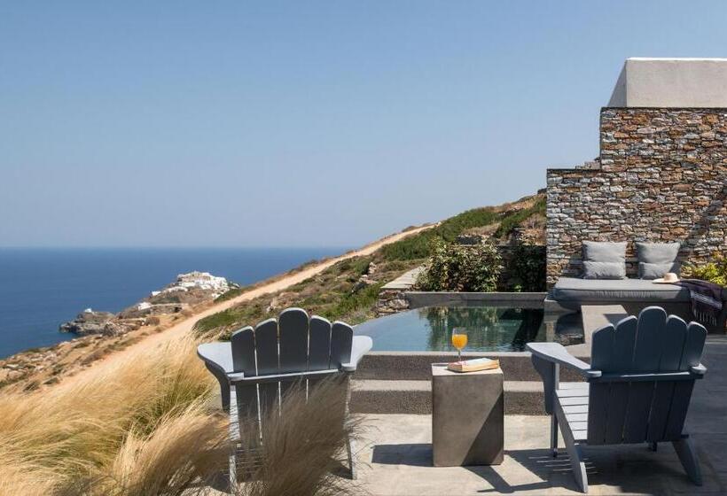 Suite z Basenem, Verina Astra