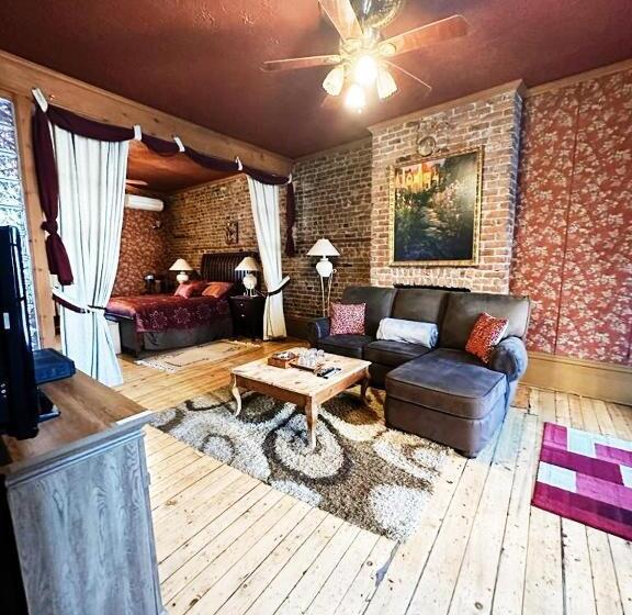 سوییت, B&b Au Petit Roi