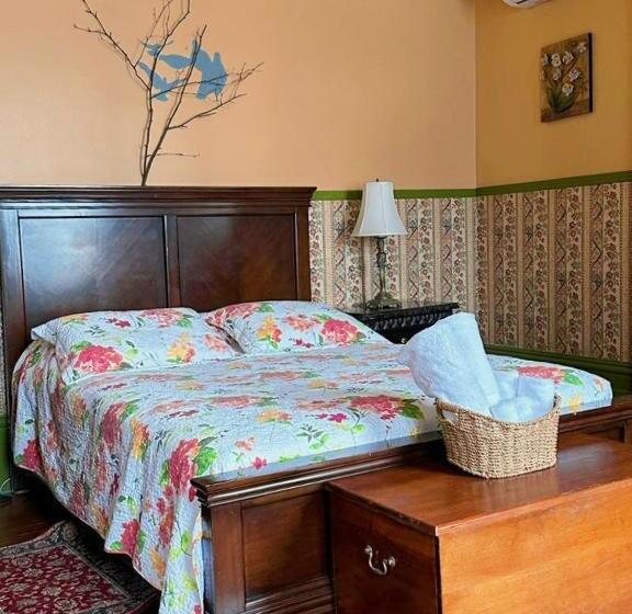 اتاق استاندارد با سرویس بهداشتی مشترک, B&b Au Petit Roi