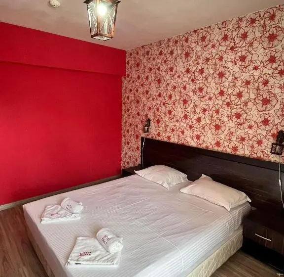 اتاق استاندارد, Family Hotel Emaly 2