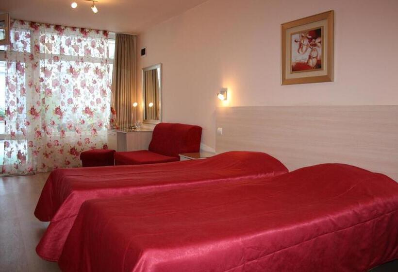 חדר סטנדרט, Acropolis