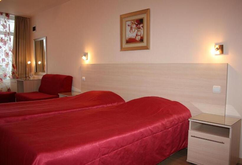 חדר סטנדרט, Acropolis