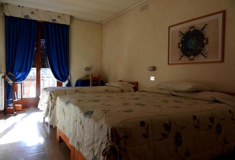 스탠다드 트리플 룸, Albergo Adele