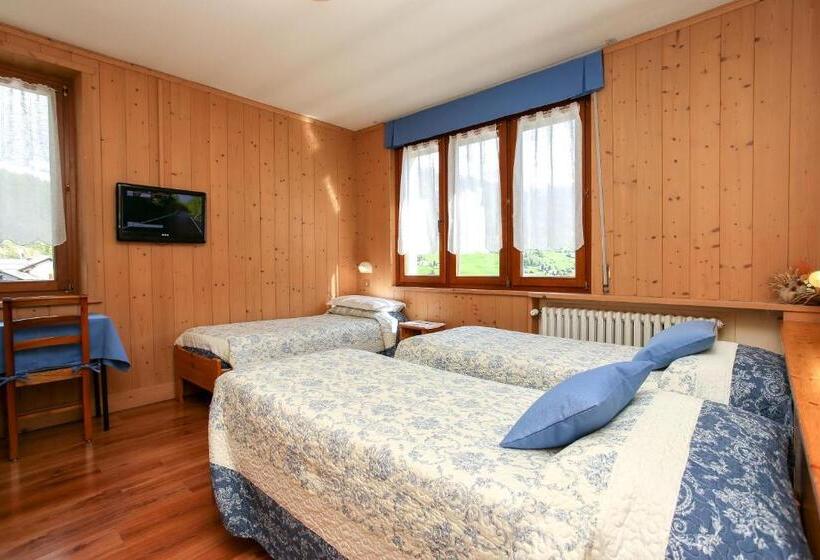 스탠다드 트리플 룸, Albergo Adele